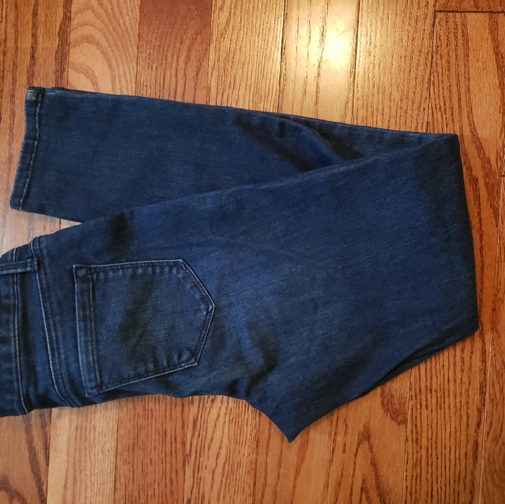 Crown and ivy skinny dark wash jeans size 6